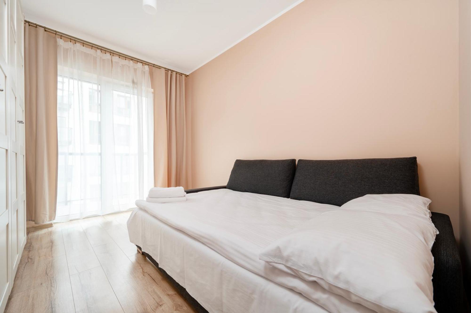 Pogonowskiego Beige Apartment Lodz  Exterior photo